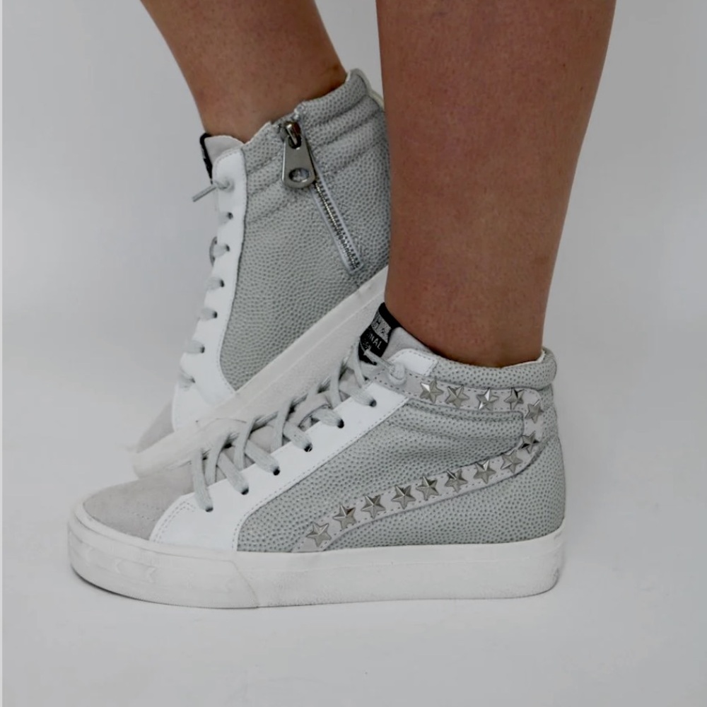 Women’s Size 7 Flair High Vintage Havanas in Taupe Multi